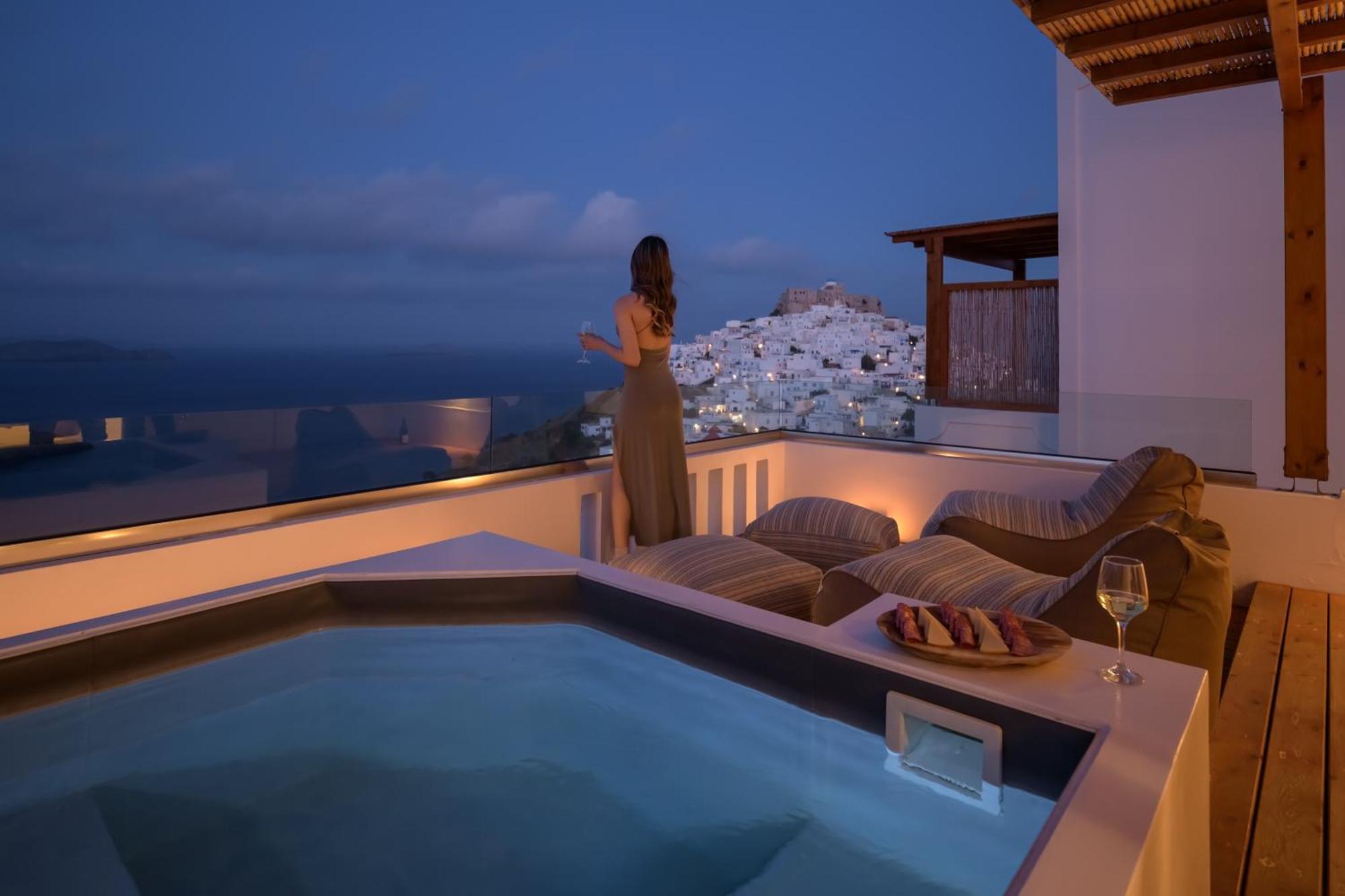 Oneiro Luxury Suites Astypalaia Exterior foto